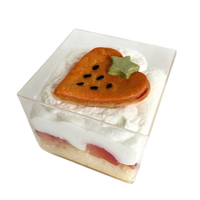 【オンライン展示会対象商品】[冷凍]【Kitchen Dog!】プチ・デセール 苺【セール表現禁止 / Amazon・モール販売不可】